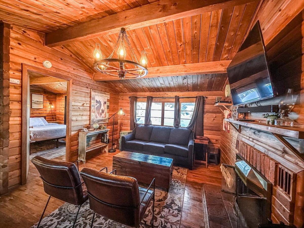Village Vibes Deck And Bbq Duck Creek Village Exterior foto